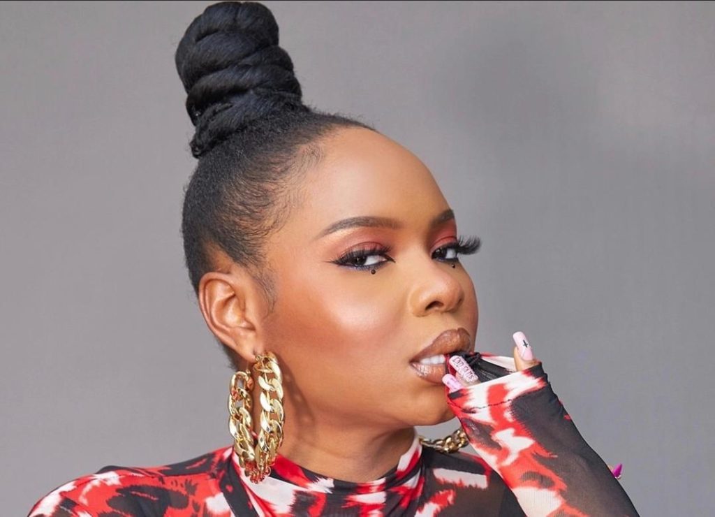 Cover art of Incredible! Watch Yemi Alade Shutdown Parisian Arena, L’Olympia