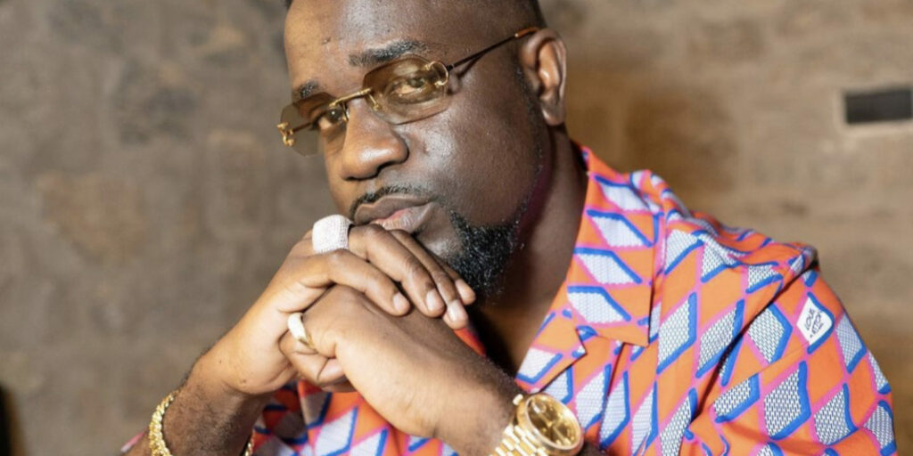 Cover art of Landlord Lyrics by Sarkodie | Notjustok