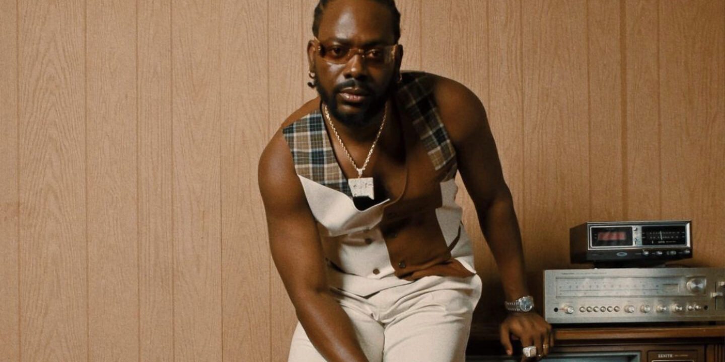 Omo Eko Lyrics – Adekunle Gold Latest Songs