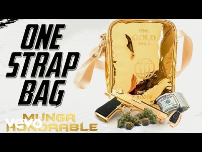 Cover art of Munga Honorable - One Strap Bag